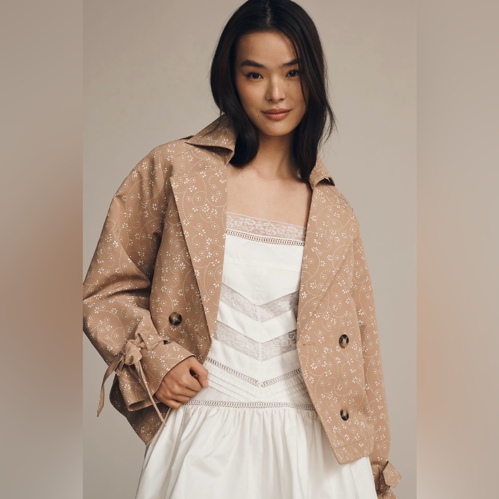 NEW! Anthropologie Floral Cutwork Cropped Trench Jacket Size Medium